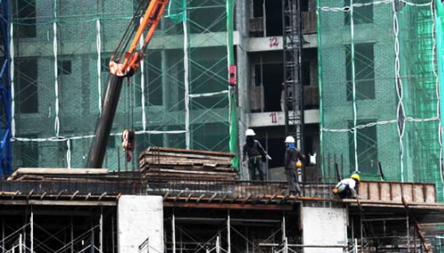 Stop Crackdown on Migrant Workers: Malaysian Bar Council